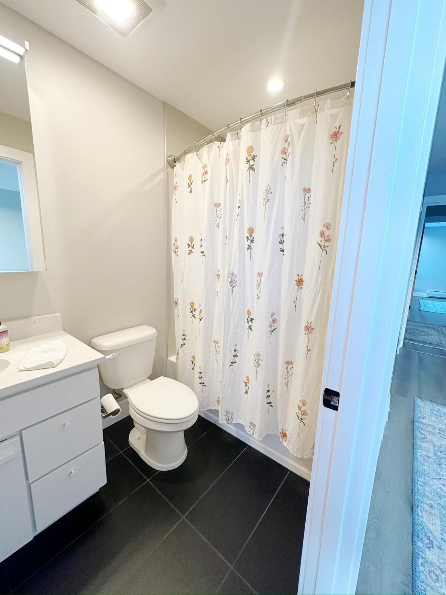 Bootlegger'S Nest Villa Anchorage Ngoại thất bức ảnh